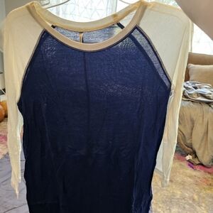 Tresics Navy and Cream Tunic Top